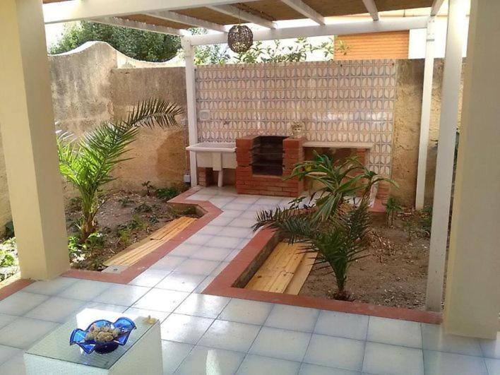 Appartement Brezza Di Mare à Punta Secca Extérieur photo